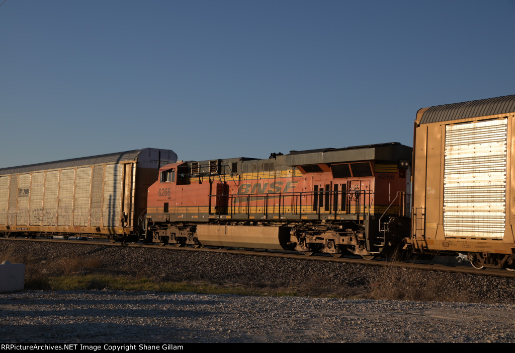 BNSF 6266 Roster shot